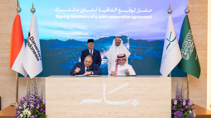  أم القرى و دانانتارا الإندونيسية توقعان مذكرة تفاهم لبحث الفرص الاستثمارية في مكة المكرمة