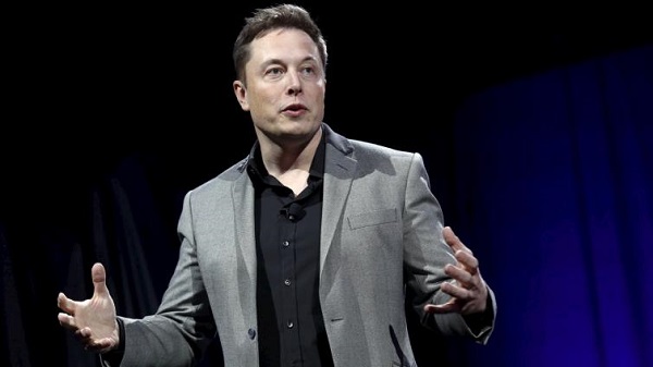 إيلون ماسك: الروبوتات ستقضي على الفقر والعمل سيصبح اختيارياً