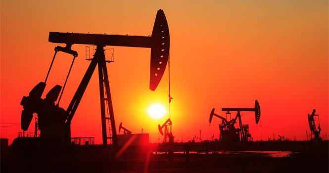 ‎Oil continues to climb, Brent above $83