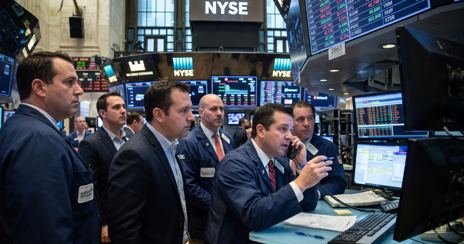 العالم في دقائق .. وول ستريت تتماسك وأوروبا وآسيا تتعثران