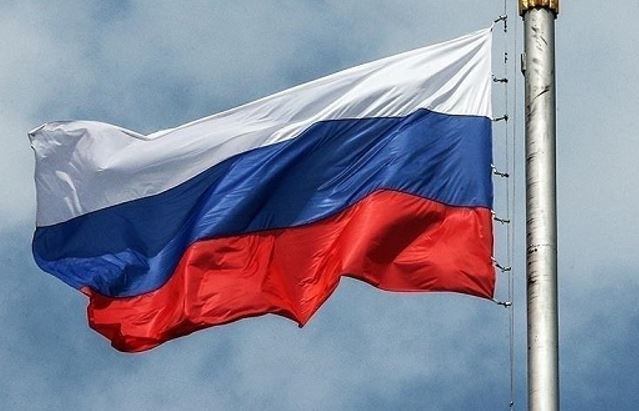 تقرير: روسيا ترغب في العودة إلى نظام الدولار وتدرس مقترحات للتعاون مع أمريكا