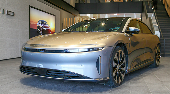 ‎Lucid to receive new investments from PIF’s unit, Uber; plans share offering