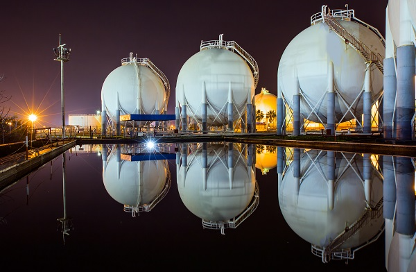 US natural gas inventories rise in line with expectations