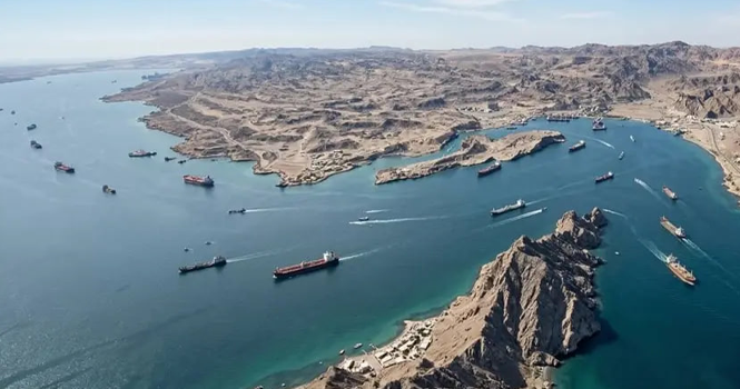 الخارجية الأمريكية: فرض إيران رسوم مرور عبر هرمز أمر غير مقبول
