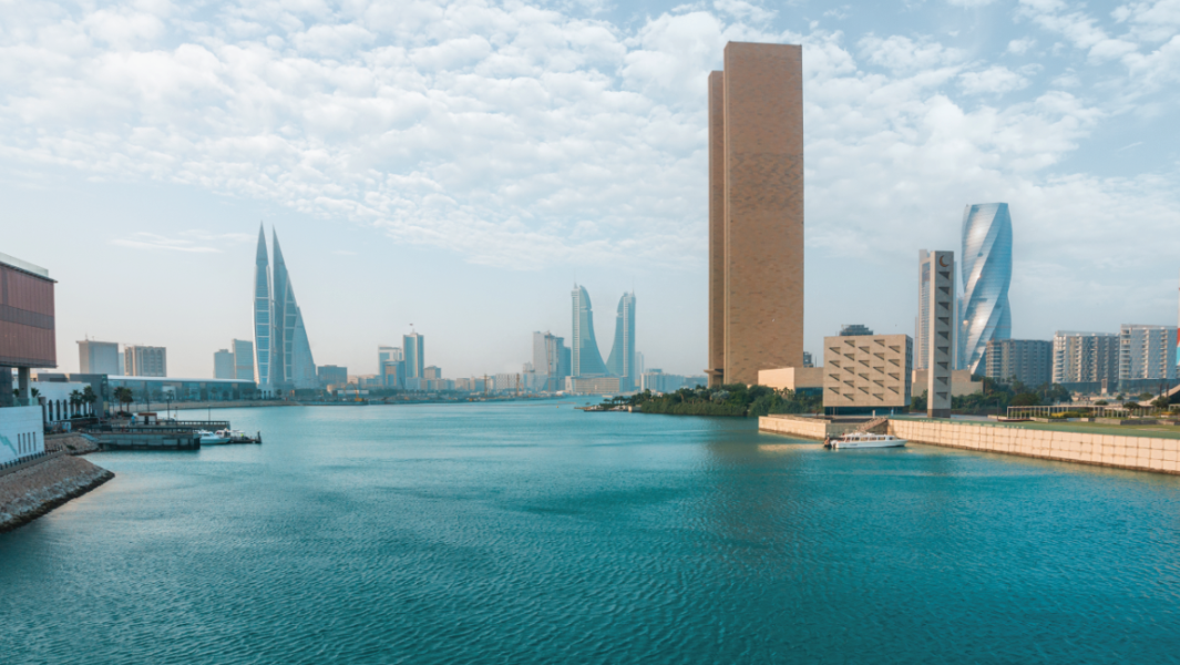 البحرين تعلن تحويل الدراسة عن بعد بدءًا من يوم غد وحتى إشعار آخر