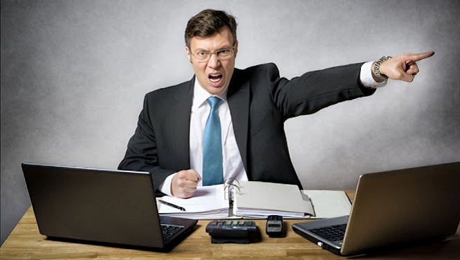 ‏ما هو فخ القيادة؟ وكيف يتجنبه المدراء؟