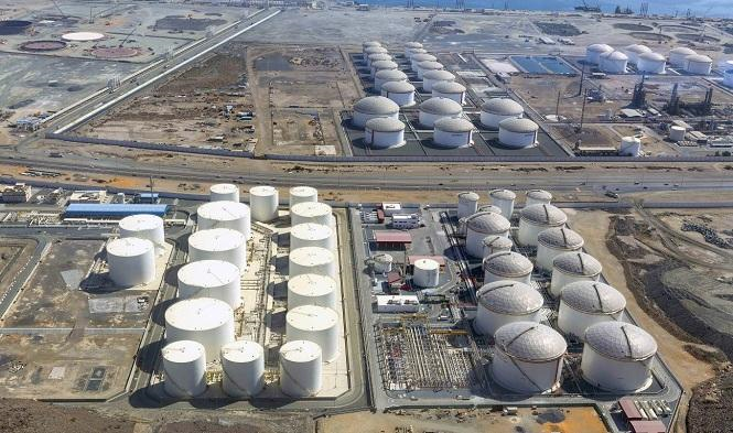 تراجع مبيعات وقود السفن بميناء الفجيرة الإماراتي في أكتوبر للشهر الثالث