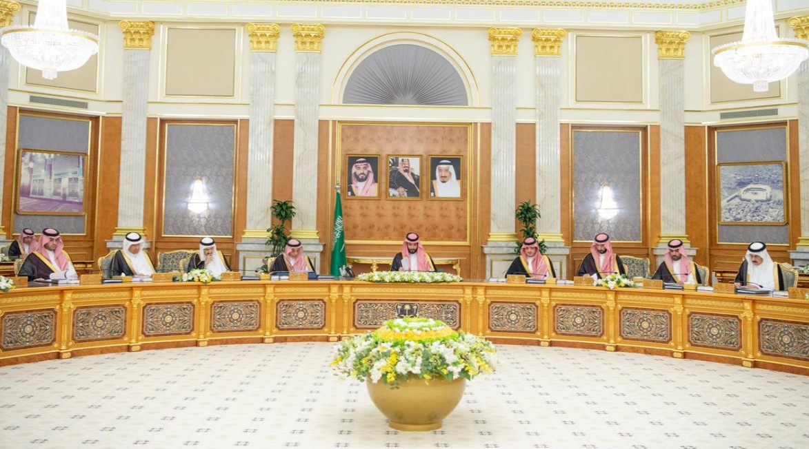 مجلس الوزراء يوافق على السماح بإصدار وتجديد إقامات العمالة المنزلية بشكل ربع سنوي