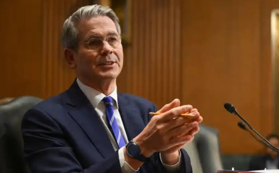 Bessent denies pressuring Fed to slash rates