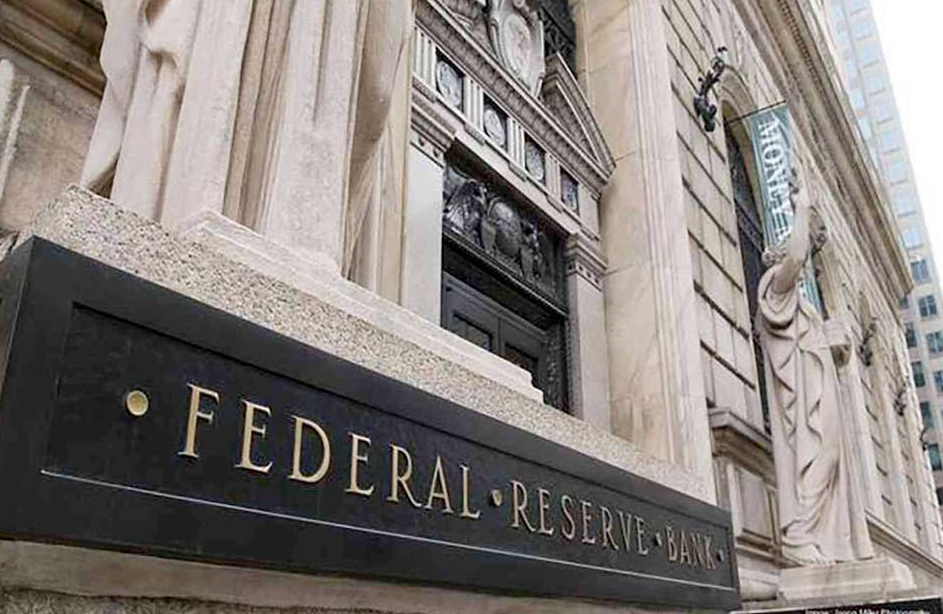 المحكمة العليا الأمريكية تعلق قرار ترامب بإقالة ليزا كوك من الفيدرالي