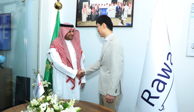 رواسي البناء للاستثمار تبحث تعزيز التعاون والشراكة مع شركة زد تي إي الصينية في مجالات تطوير البنية التحتية لقطاع الطاقة والاتصالات