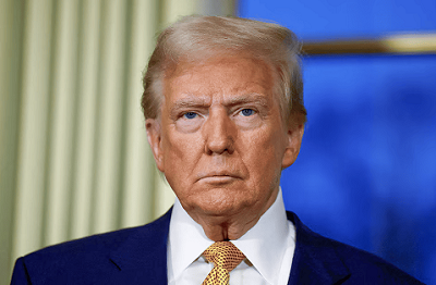 Trump insists on maintaining blockade on Iranian ports