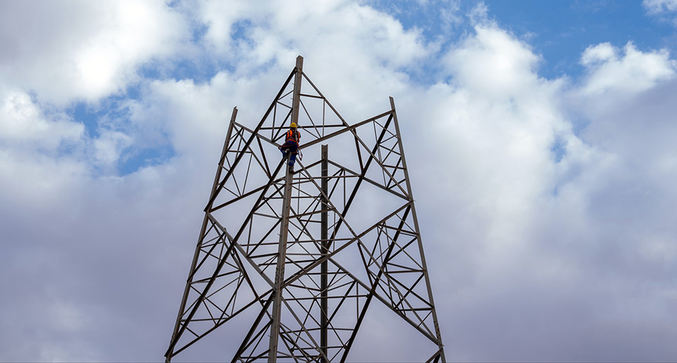 ‎Saudi Energy subsidiary starts removing electricity towers along Prince Mohammed bin